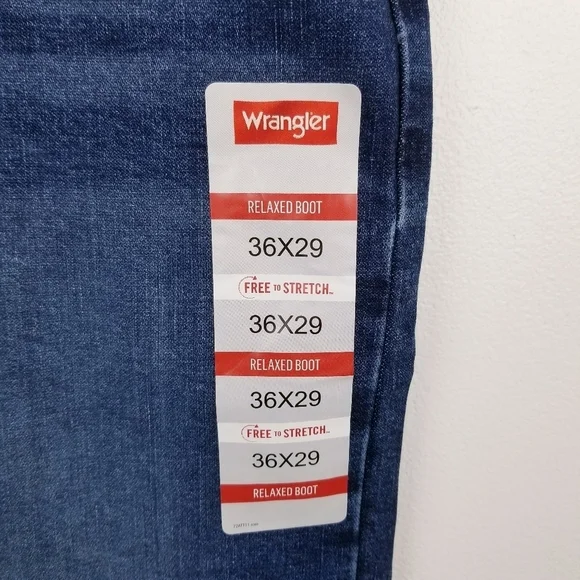 Wrangler Relaxed Boot Jeans NWT size 36x29